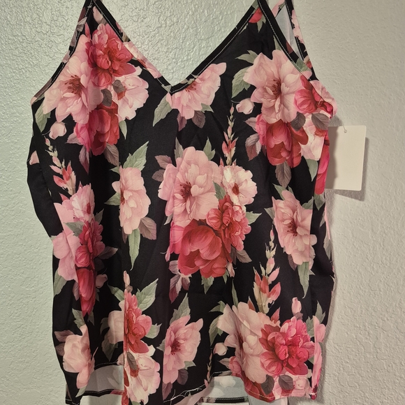 Elegant Floral V-Neck Camisole in Black and Pink. NWT - Picture 4 of 4